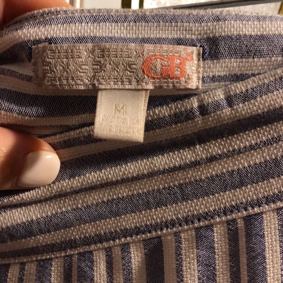 Two piece set.medium skirt small top. Never worn - Picture 6 of 7